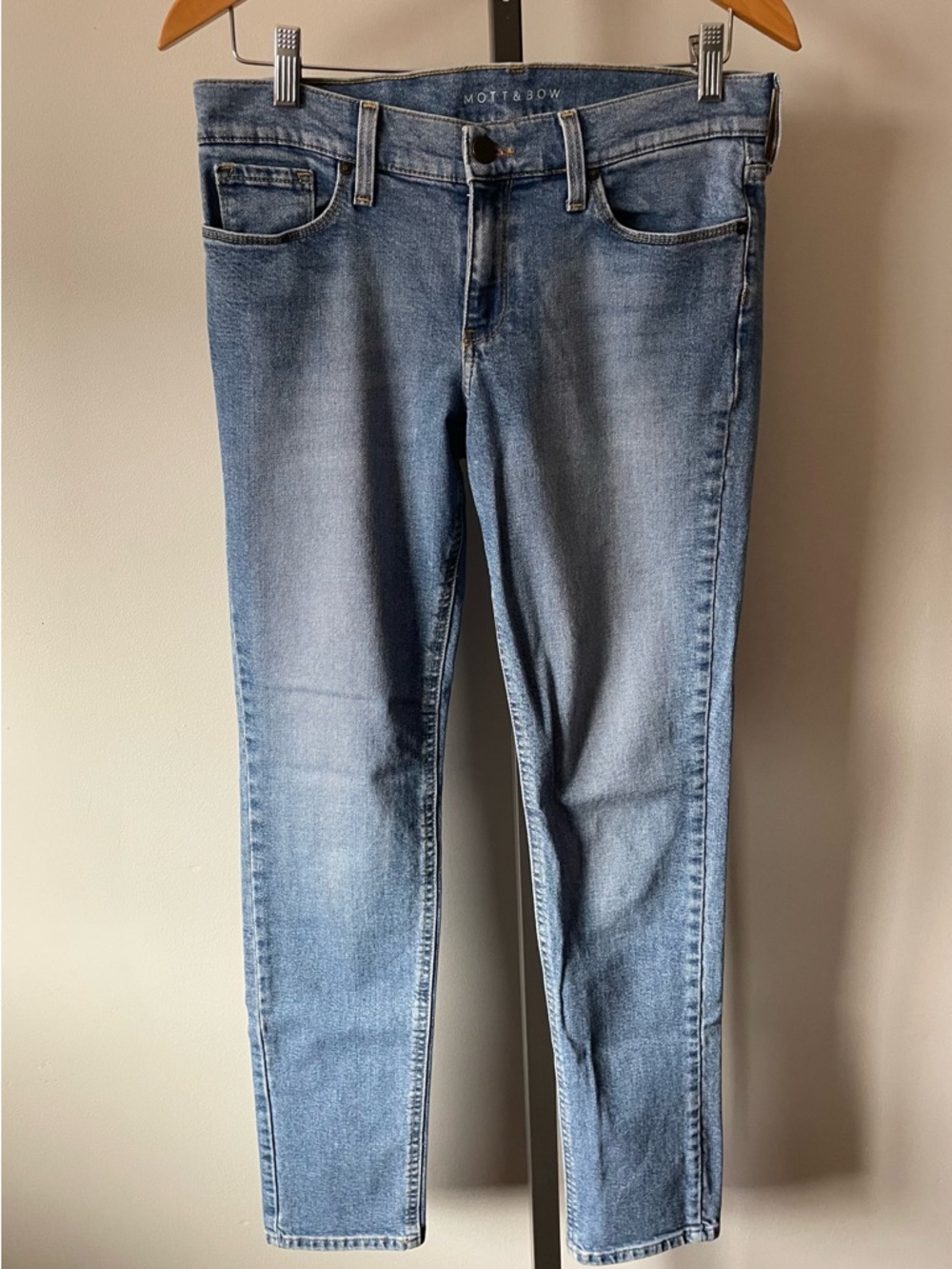 Mott & Bow Boyfriend Denim Jeans Size 27